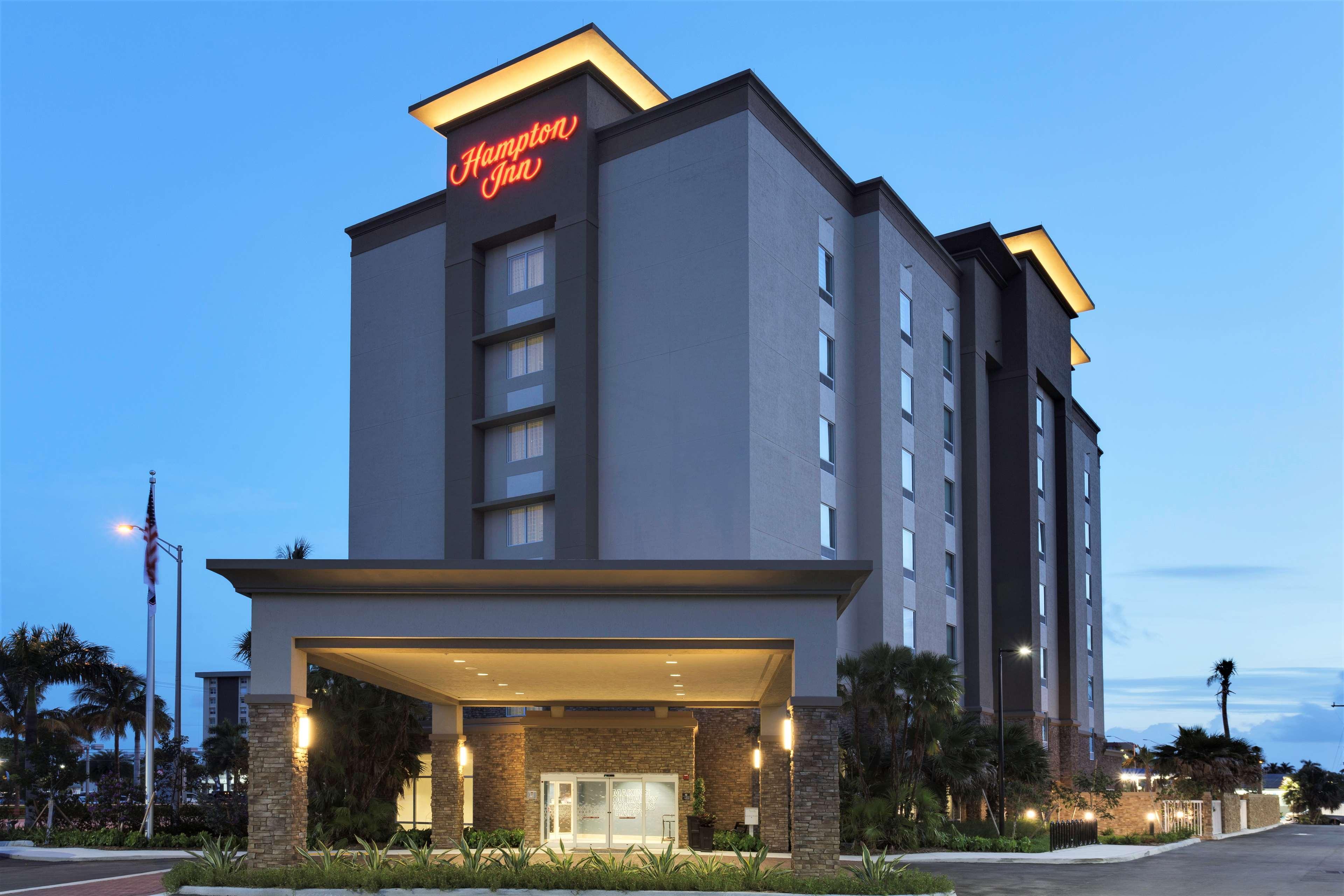 Hampton Inn Fort Lauderdale Помпано-Біч Екстер'єр фото